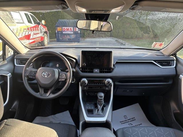 2025 Toyota RAV4 XLE AWD (Natl)