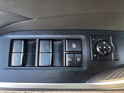 2025 Toyota RAV4 XLE AWD (Natl)