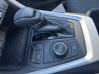 2023 Toyota RAV4 Hybrid XLE AWD (Natl)