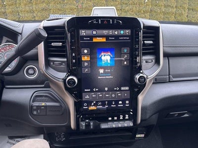 2024 RAM 2500 Laramie 4x4 Crew Cab 6'4" Box