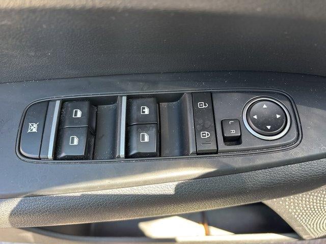 2022 Kia Forte LXS IVT