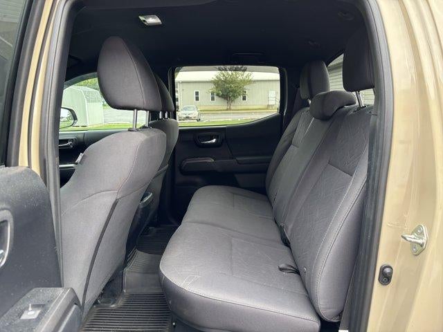 2019 Toyota Tacoma 4WD 4WD TRD Off Road Double Cab 5' Bed V6 AT (Natl)