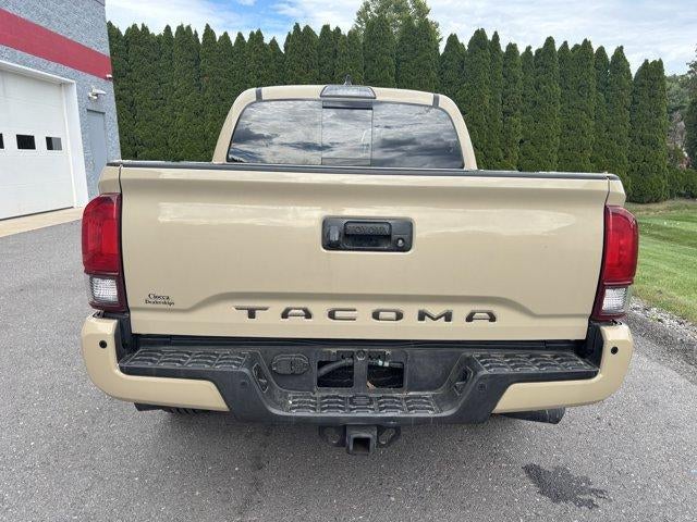 2019 Toyota Tacoma 4WD 4WD TRD Off Road Double Cab 5' Bed V6 AT (Natl)