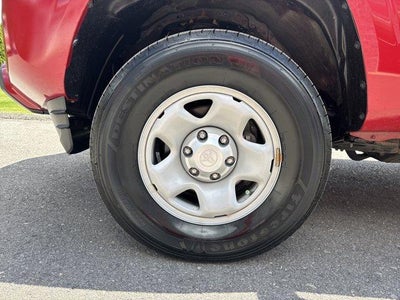 2023 Toyota Tacoma 4WD 4WD SR Double Cab 5' Bed V6 AT (GS)