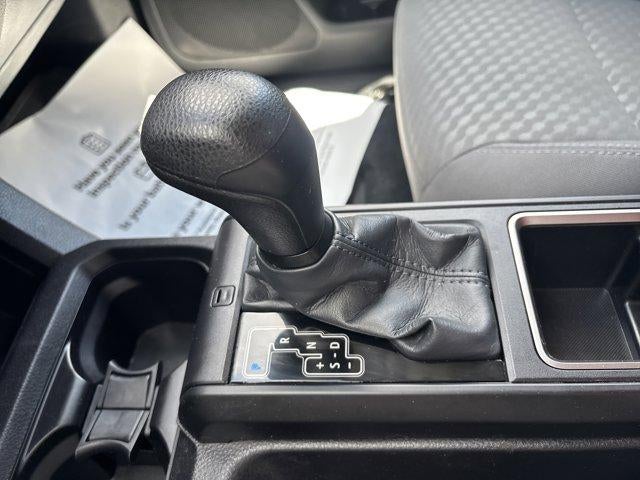 2023 Toyota Tacoma 4WD 4WD SR Double Cab 5' Bed V6 AT (GS)