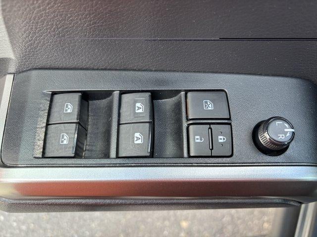 2023 Toyota Tacoma 4WD 4WD Limited Double Cab 5' Bed V6 AT (Natl)