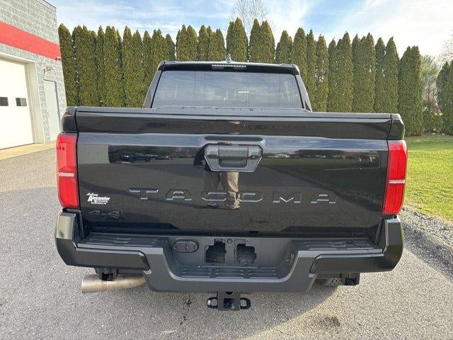 2024 Toyota Tacoma 4WD 4WD TRD Off Road Double Cab 5' Bed AT (Natl)