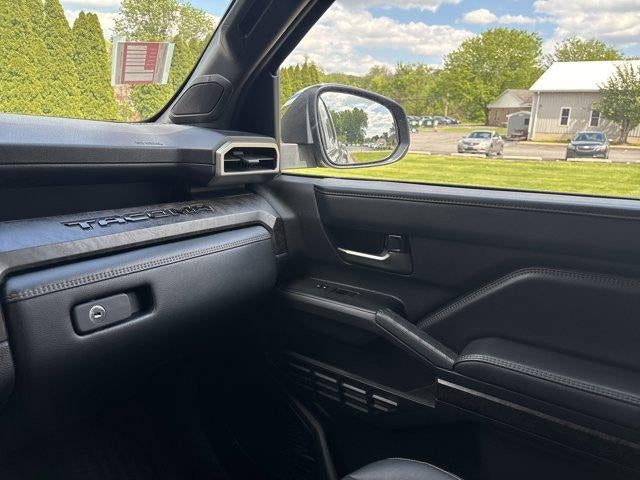 2024 Toyota Tacoma 4WD 4WD Limited Double Cab 5' Bed AT (Natl)