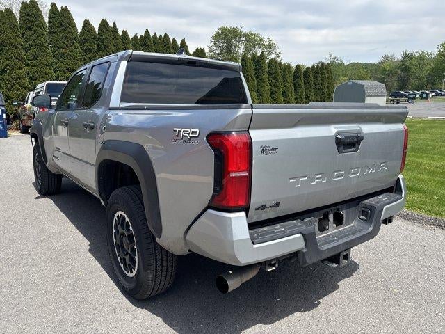 2024 Toyota Tacoma 4WD 4WD SR5 Double Cab 5' Bed AT (GS)