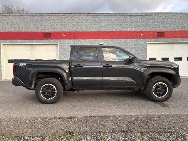 2025 Toyota Tacoma 4WD 4WD TRD Off Road Double Cab 5' Bed AT (Natl)