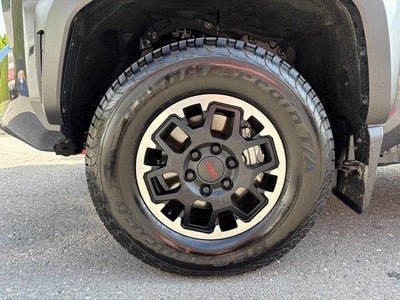 2026 Toyota Tacoma 4WD 4WD TRD Off Road Double Cab 5' Bed AT (Natl)