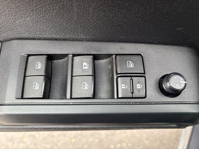 2021 Toyota Tacoma 4WD 4WD SR Double Cab 5' Bed V6 AT (GS)