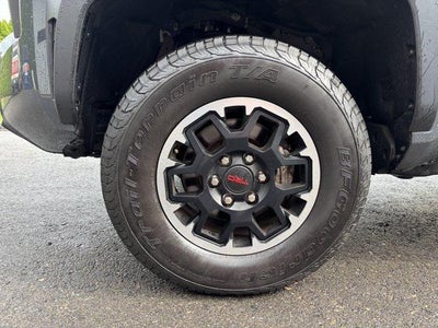 2025 Toyota Tacoma 4WD 4WD TRD Off Road Double Cab 5' Bed AT (Natl)