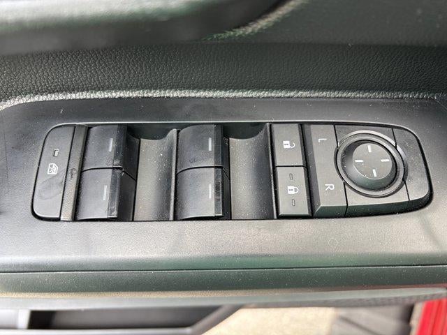 2025 Toyota Tacoma 4WD 4WD SR5 Double Cab 5' Bed AT (GS)