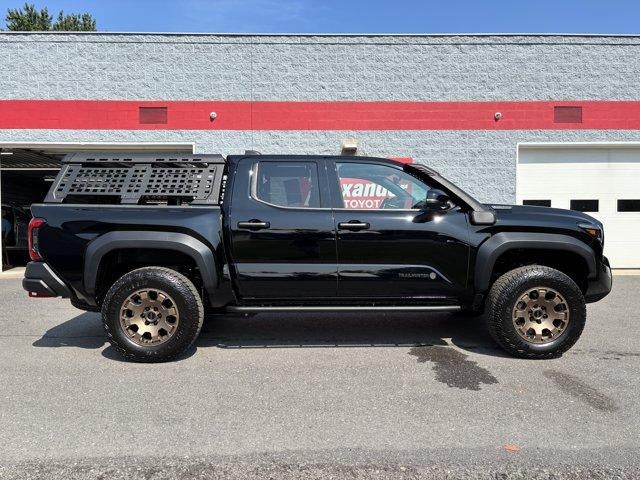 2025 Toyota Tacoma 4WD 4WD Trailhunter Hybrid Double Cab 5' Bed AT (Natl)
