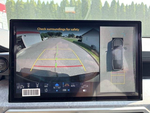 2025 Toyota Tacoma 4WD 4WD Trailhunter Hybrid Double Cab 5' Bed AT (Natl)