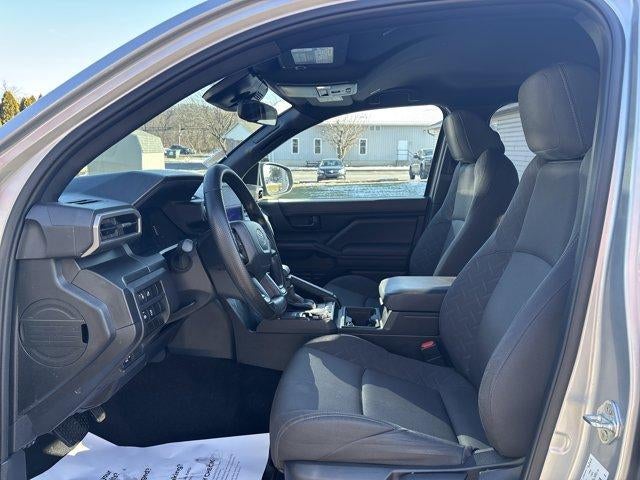 2024 Toyota Tacoma 4WD 4WD SR Double Cab 5' Bed AT (GS)