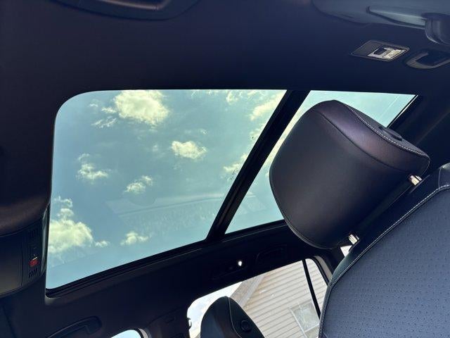 2022 Volkswagen Tiguan 2.0T SE R-Line Black 4MOTION