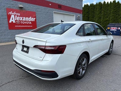 2024 Volkswagen Jetta SE Auto