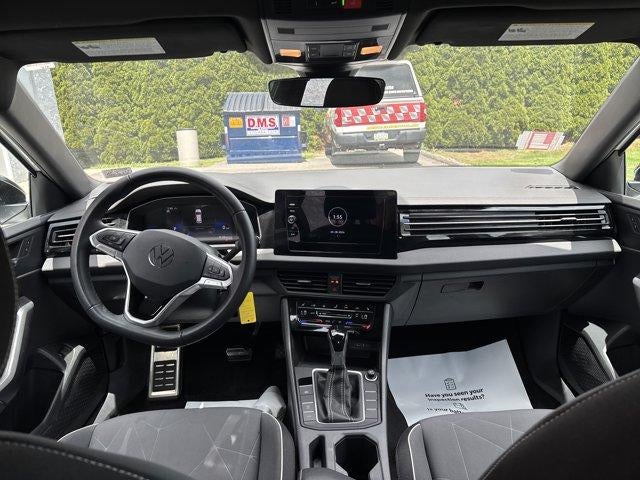 2025 Volkswagen Jetta Sport Auto