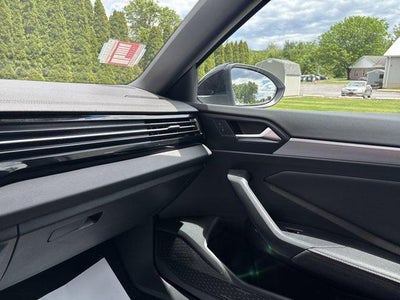 2025 Volkswagen Jetta Sport Auto