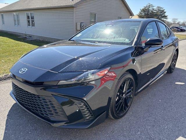 2025 Toyota Camry SE (SE)