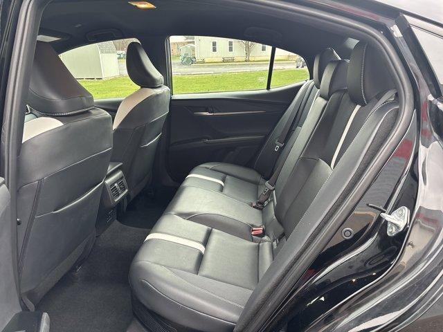 2025 Toyota Camry SE (SE)