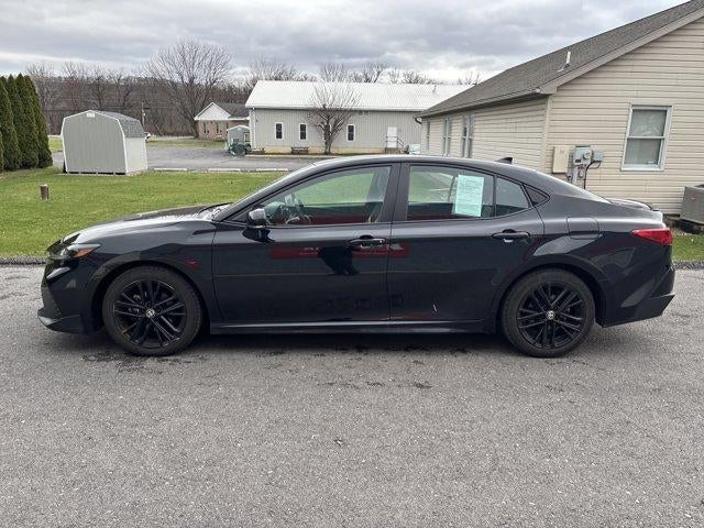 2025 Toyota Camry SE (SE)