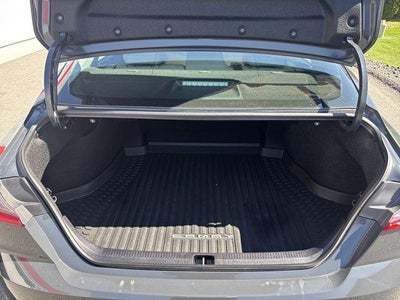 2025 Toyota Camry XLE AWD (Natl)