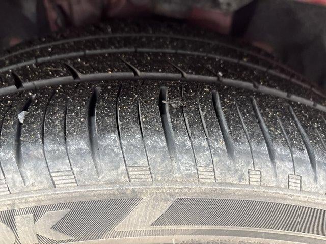 2025 Toyota Camry SE AWD (Natl)