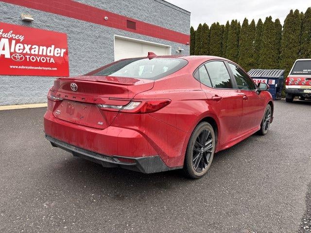 2025 Toyota Camry SE AWD (Natl)
