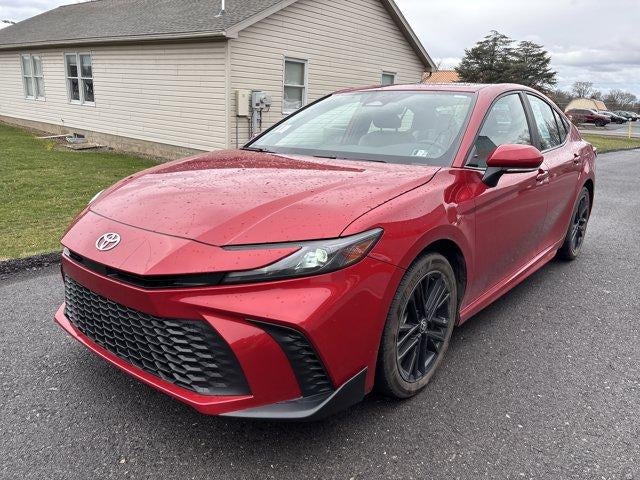 2025 Toyota Camry SE AWD (Natl)