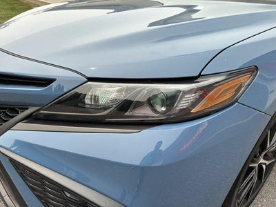 2024 Toyota Camry SE Auto (SE)