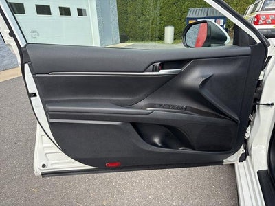 2024 Toyota Camry SE Auto AWD (Natl)