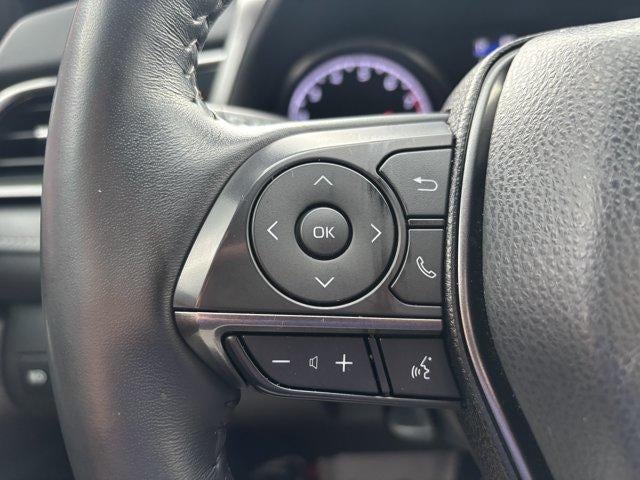 2023 Toyota Camry SE Auto (SE)