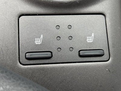 2023 Toyota Camry SE Auto (SE)