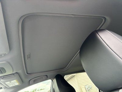 2023 Toyota Camry SE Auto (SE)
