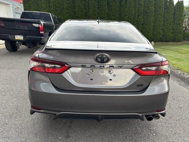 2023 Toyota Camry SE Auto (SE)