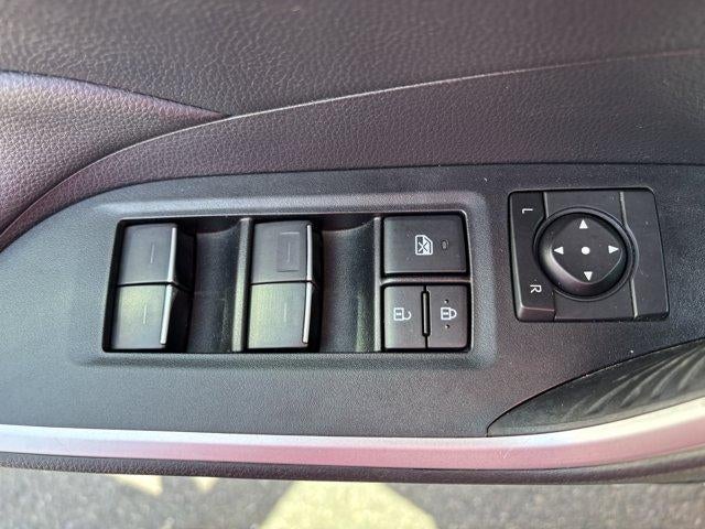 2022 Toyota RAV4 Hybrid XLE Premium AWD (Natl)