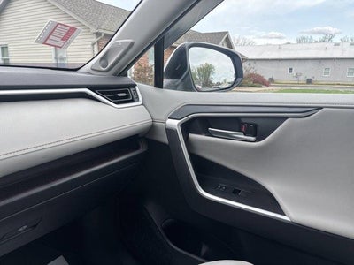 2023 Toyota RAV4 Hybrid Limited AWD (Natl)