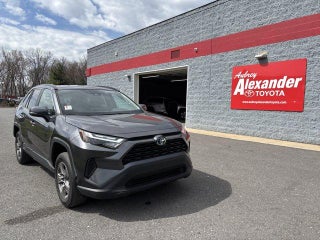 2024 Toyota RAV4 Hybrid XLE AWD (Natl)