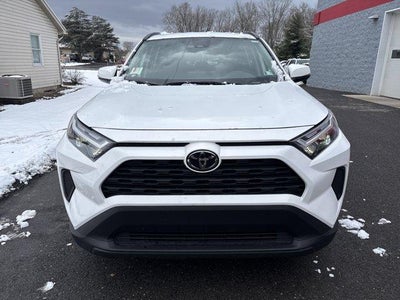 2025 Toyota RAV4 Hybrid XLE AWD (Natl)