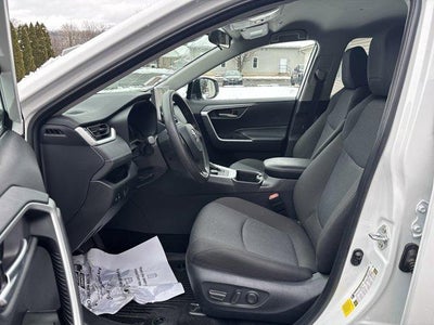 2025 Toyota RAV4 Hybrid XLE AWD (Natl)