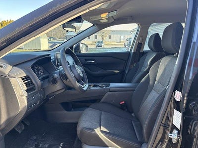 2024 Nissan Rogue AWD SV