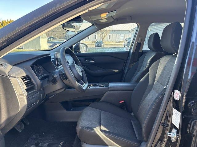 2024 Nissan Rogue AWD SV