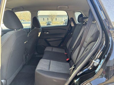 2024 Nissan Rogue AWD SV