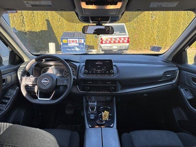 2024 Nissan Rogue AWD SV