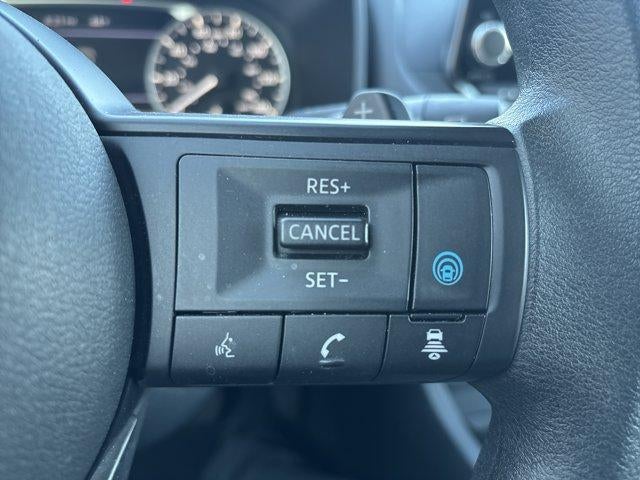 2024 Nissan Rogue AWD SV