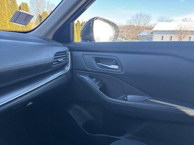 2024 Nissan Rogue AWD SV