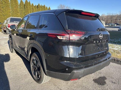 2024 Nissan Rogue AWD SV
